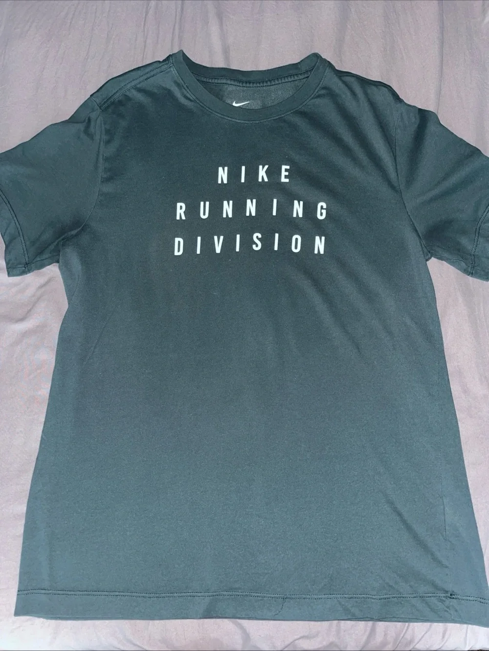 Nike Men's Running Division Short Sleeve Tee - Dark Green
